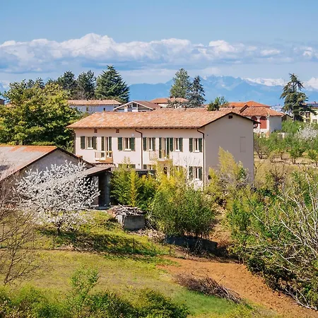 Σπίτι διακοπών Historic In Piedmont's Wine Country