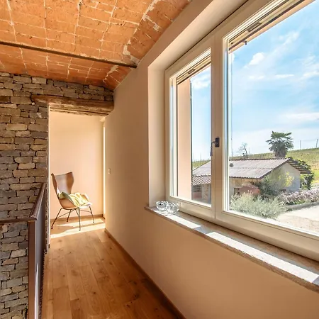 Σπίτι διακοπών Historic In Piedmont's Wine Country