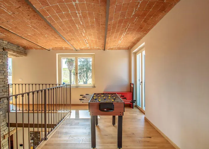 Historic In Piedmont's Wine Country Feriehus *