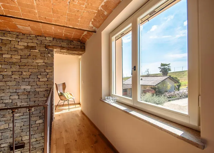 Feriehus Historic In Piedmont's Wine Country